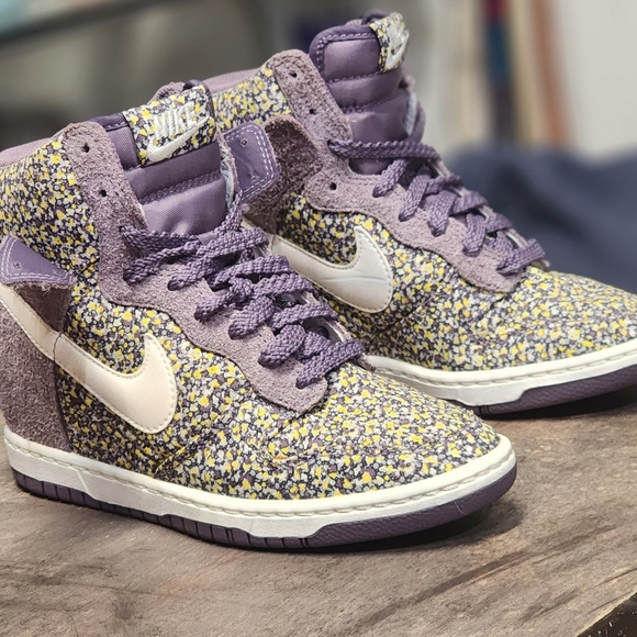 COPY - Nike dunk sky hi" Liberty of London" - Picture 2 of 9